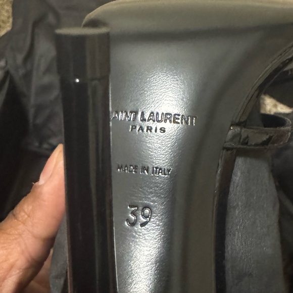 YSL HEELS BLACK - Picture 5 of 9